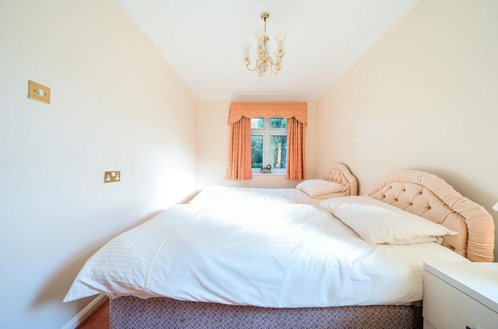 Davidson Frost-Wellings, DFW, Cherchefelle Mews, B