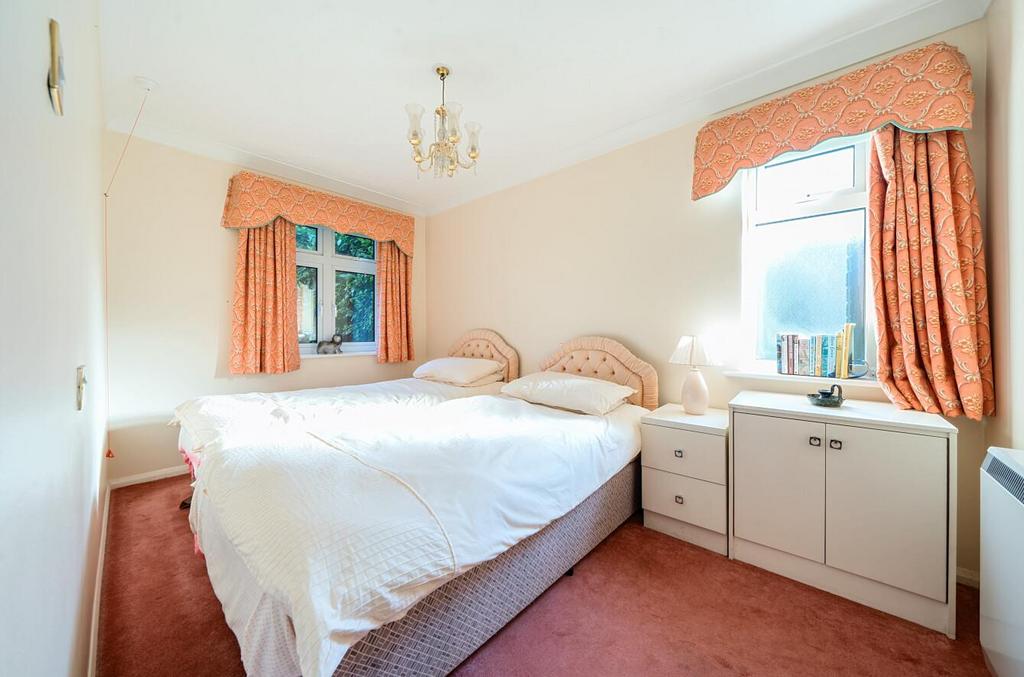 Davidson Frost-Wellings, DFW, Cherchefelle Mews, B