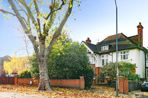 6 bedroom detached house to rent, Dollis Avenue,  Finchley,  N3