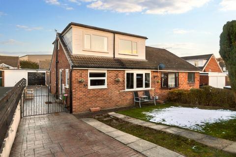 3 bedroom bungalow for sale, Moor View, Crigglestone, Wakefield, West Yorkshire