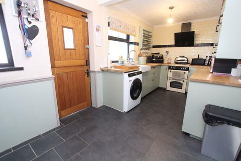 2 bedroom end of terrace house for sale, Pedmore Road, Dudley DY2