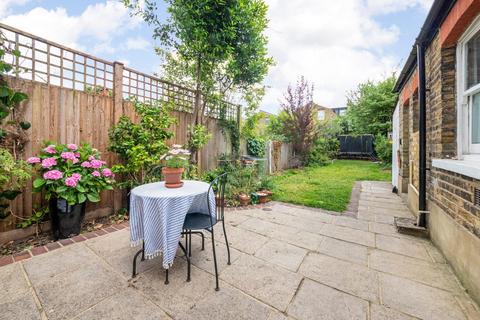 4 bedroom house to rent, Dovercourt Road, Dulwich, SE22