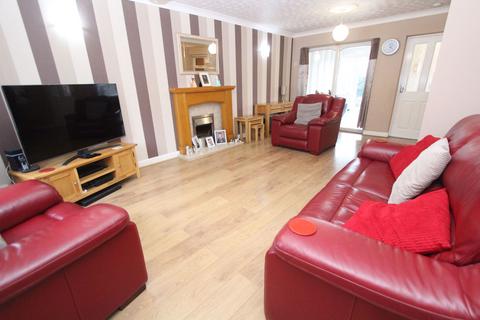 3 bedroom terraced house for sale, Quarry Road, Dudley DY2