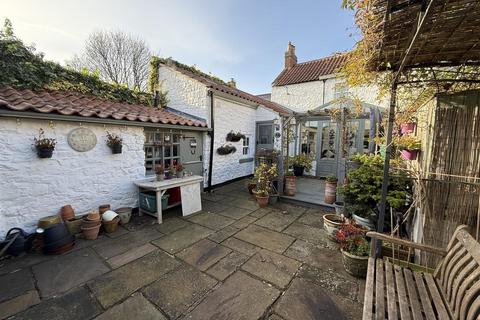 1 bedroom cottage for sale, Millbank, Heighington Village, Newton Aycliffe