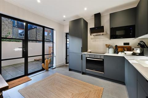 1 Acre Road, London, SW19 2AL