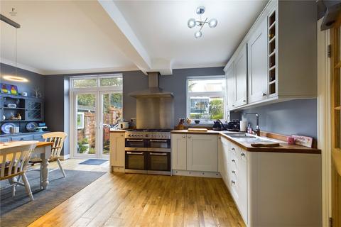 15 Oxford Road, Carshalton, SM5 3QZ