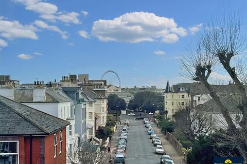 4 bedroom terraced house for sale, South Street, Eastbourne