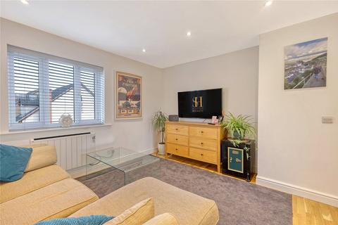 2 bedroom maisonette for sale, Fawkner Close, Chelmsford, Essex, CM2