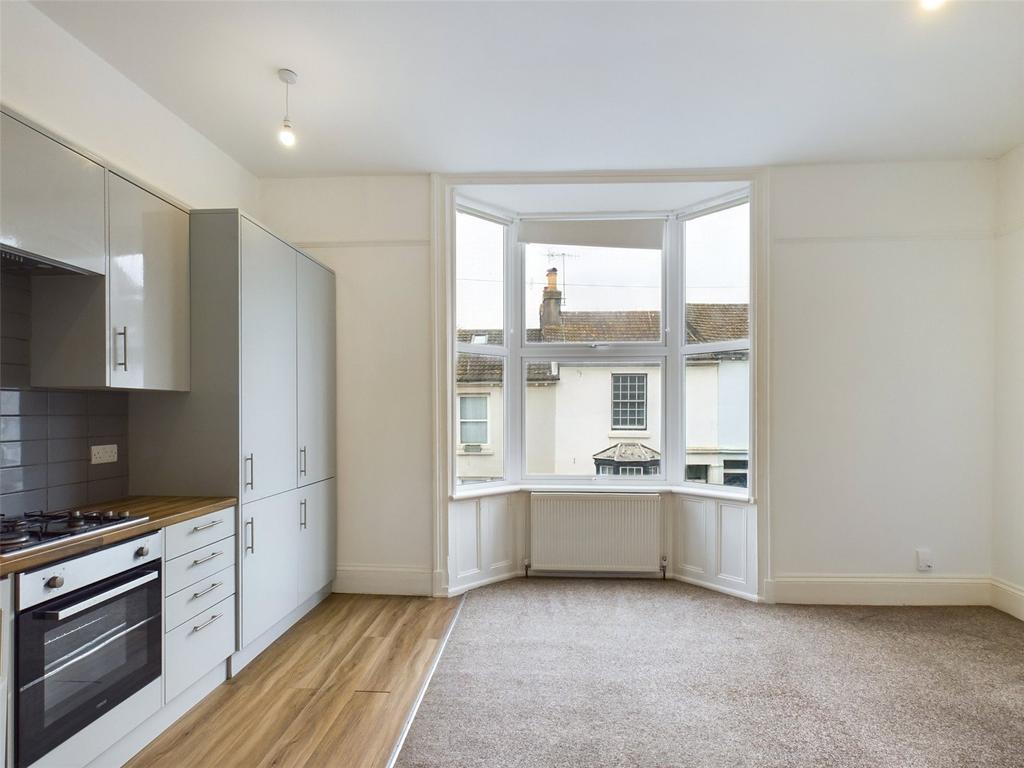 Kitchen/Lounge