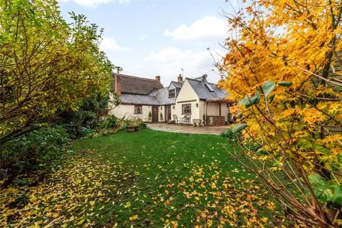 3 bedroom detached house for sale, Church End, Thurleigh, Bedfordshire, MK44