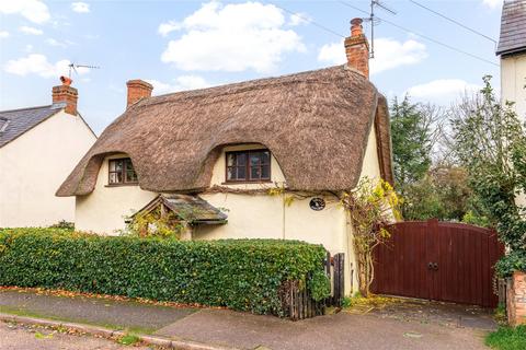 3 bedroom detached house for sale, Church End, Thurleigh, Bedfordshire, MK44