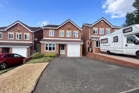 3 bedroom detached house for sale, Turners Lane, Brierley Hill DY5