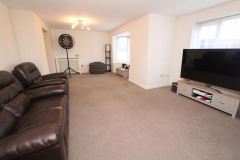 2 bedroom ground floor flat for sale, Madison Avenue, Brierley Hill DY5