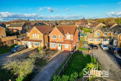 5 bedroom detached house for sale, Blackthorn Drive, Scarning, Dereham, Norfolk NR19