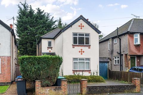 97 Chaldon Way, Coulsdon, CR5 1DN