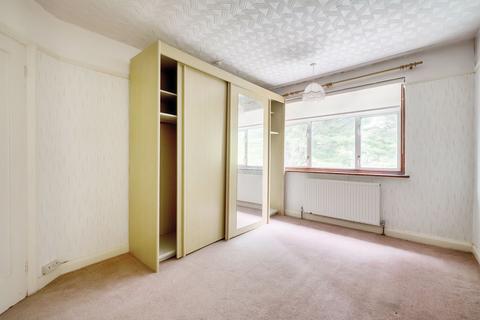 97 Chaldon Way, Coulsdon, CR5 1DN