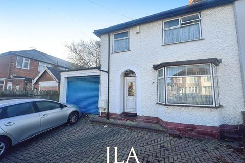 3 bedroom semi-detached house to rent, Leicester LE4