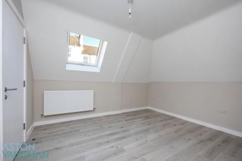 3 bedroom apartment to rent, 25 York Villas, Brighton BN1