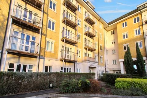 2 bedroom apartment for sale, Jefferson House, West Drayton