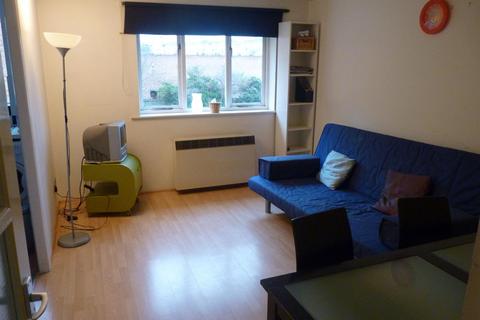 1 bedroom apartment to rent, Grinstead Road, Deptford, SE8