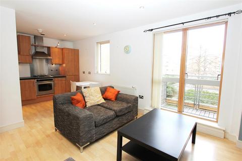 2 bedroom flat to rent, Cromwell Court, Brewery Wharf