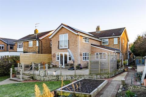 4 bedroom detached house for sale, Meggitt Lane, Winteringham