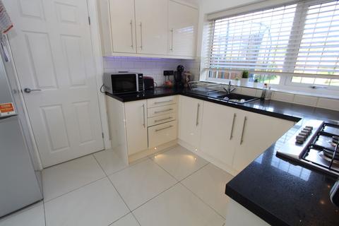 3 bedroom detached house for sale, Hoylake Drive, Oldbury B69