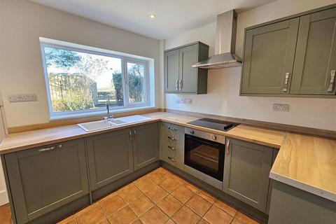 4 bedroom detached house to rent, Stillington Road, Crayke