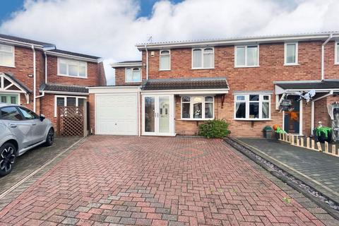 3 bedroom semi-detached house for sale, Barbrook Drive, Brierley Hill DY5