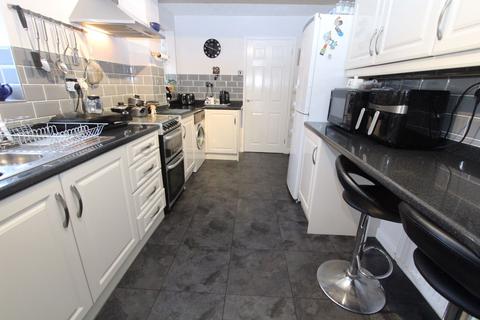 3 bedroom semi-detached house for sale, Barbrook Drive, Brierley Hill DY5