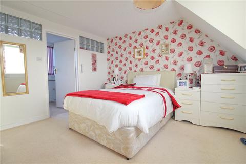 24 Hazel Grove, Trowbridge, BA14 0JG