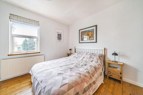 3 bedroom semi-detached house for sale, Dermody Gardens, Hither Green