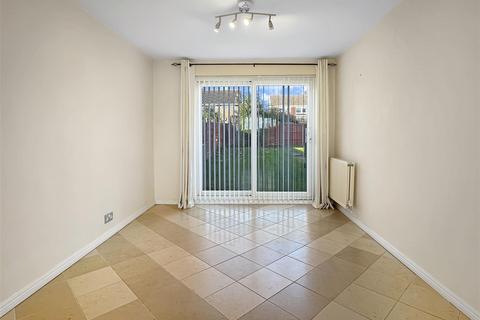 14 Leyburn Close, Cambridge, CB1 9XR