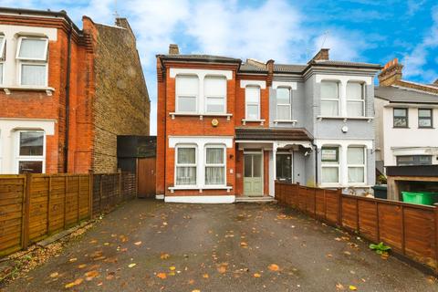 4 bedroom semi-detached house for sale, Beckenham Road, Beckenham BR3