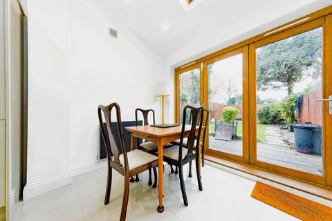 4 bedroom semi-detached house for sale, Beckenham Road, Beckenham BR3