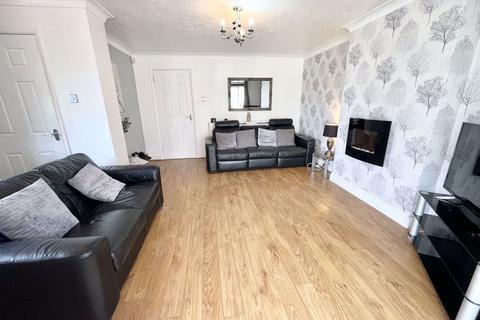 4 bedroom semi-detached house for sale, Waterfall Road, Brierley Hill DY5