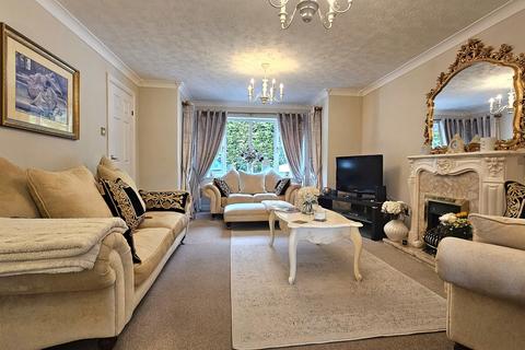 4 bedroom detached house for sale, Perrott Gardens, Brierley Hill DY5