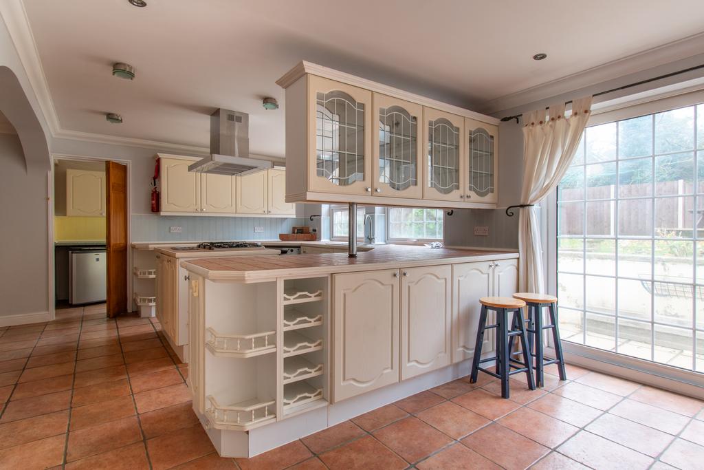 Kitchen/ Breakfast Room/ Family Area