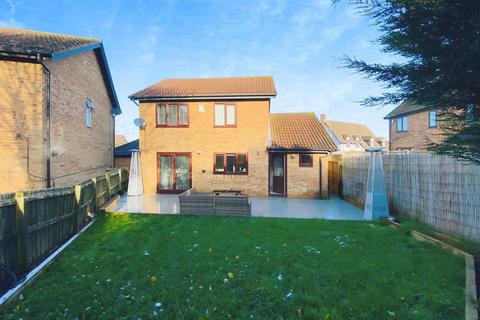 3 bedroom detached house for sale, Willowtree Close, Hamilton, LE5