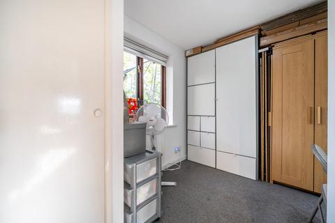 Flat 16, Sycamore Court Sandcliff Road, Erith, DA8 1NB