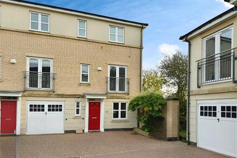 4 bedroom townhouse for sale, The Quays, Castle Quay Close, Castle Marina NG7 1HT