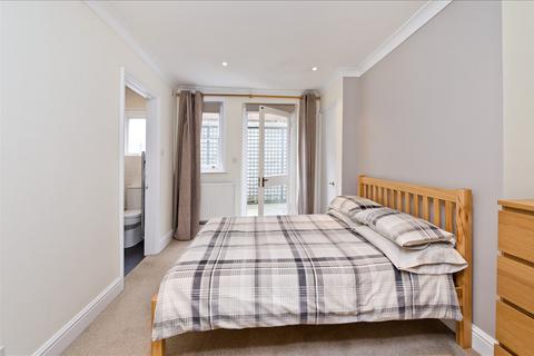 1 bedroom flat for sale, Shepherd's Bush W12 W12