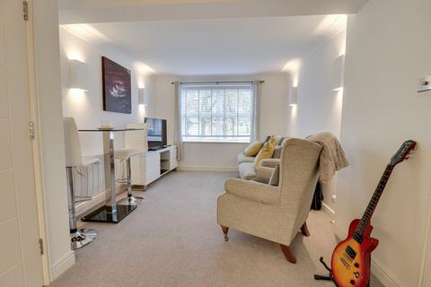 1 bedroom apartment for sale, Sheering Lower Road, Sawbridgeworth, CM21