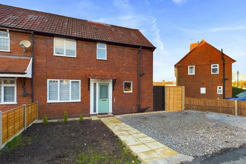 3 bedroom house to rent, Oakfield Road, Wollescote