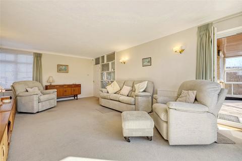 9 Rodbridge Drive, Southend-on-sea, SS1 3DF