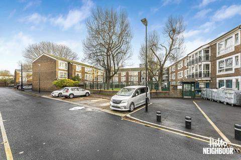 1 bedroom apartment to rent, Bettons Park, London, E15