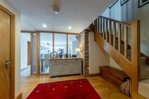 4 bedroom barn conversion for sale, Long Lane, Calveley