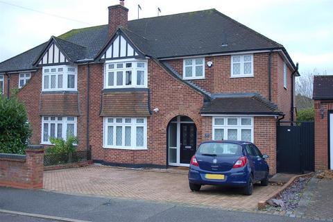 4 bedroom semi-detached house for sale, Highfield Road, Chelmsford