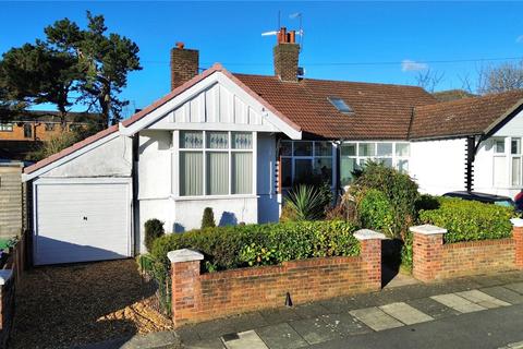 2 bedroom bungalow for sale, The Vineries, Woolton, Liverpool, L25