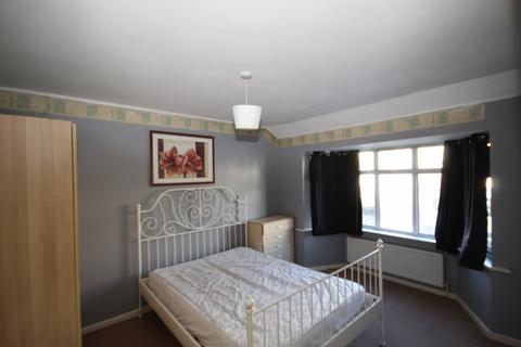 4 bedroom terraced house to rent, Northwood Gardens, Greenford, Middlesex, UB6